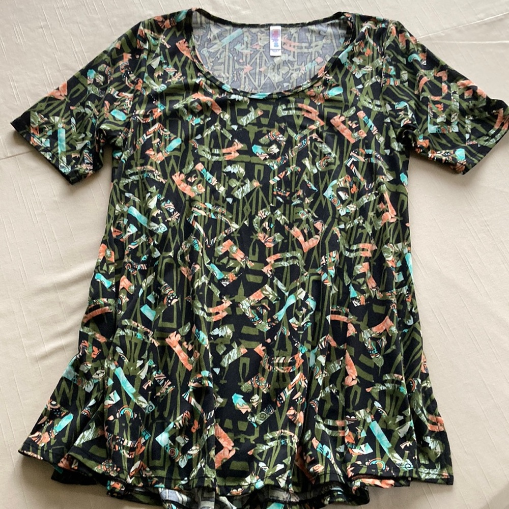 LuLaRoe tunic